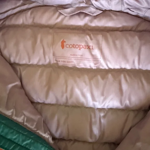 Cotopaxi Women's Hooded Down Fuego Jacket, Size M - Picture 4 of 4